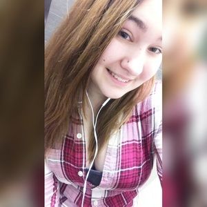 Meet your Posher, Shayni